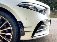 Lufteinlässe Flaps Canards vorne Schwarz Glanz für Mercedes Benz W177 AMG Line A35 AMG ab 2018 pz21